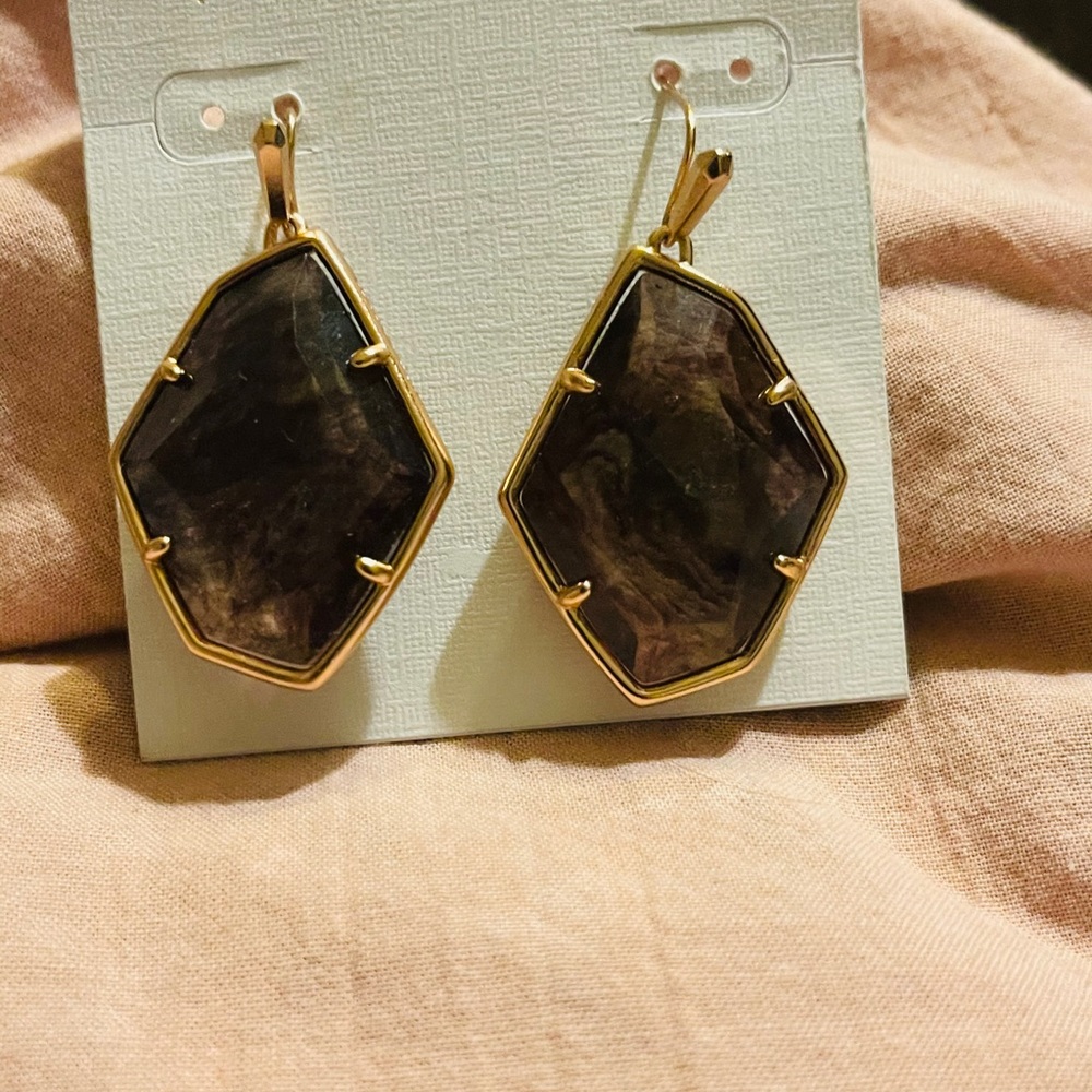 NWT Kendra Scott Dunn Rose Gold Sable Mica Drops MSRP $158 😍 - Picture 3 of 9